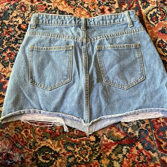Misguided denim skirt - Picture 3 of 4